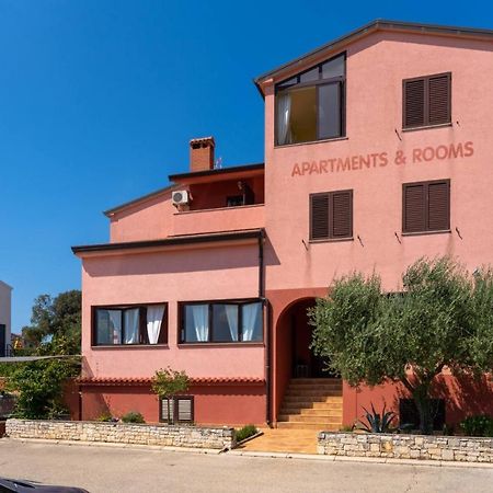 Apartments Miri Vrsar Kültér fotó